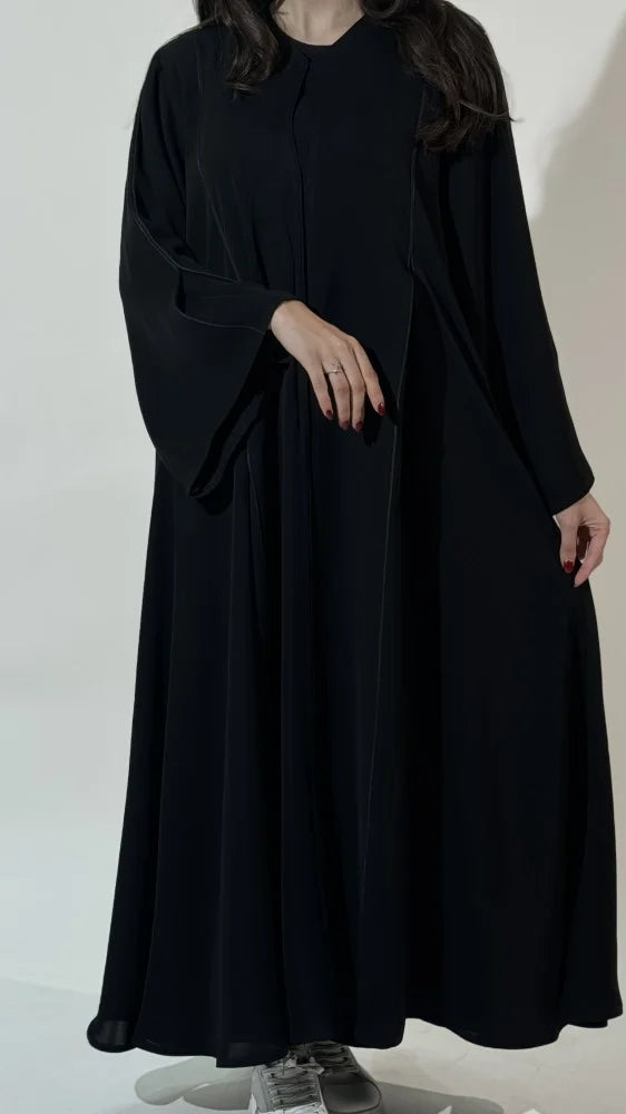 عباية لام